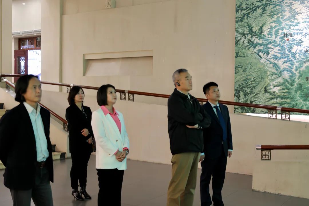中国博物馆协会理事长刘曙光到四渡赤水纪念馆调研