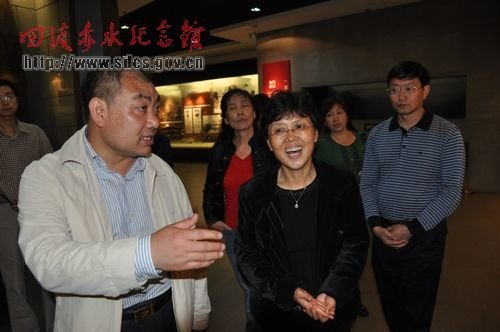 遵义市政协主席陈凌华在四渡赤水纪念馆调研