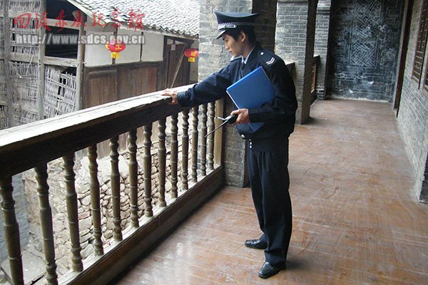 我馆加强各项工作力度喜迎“双节”