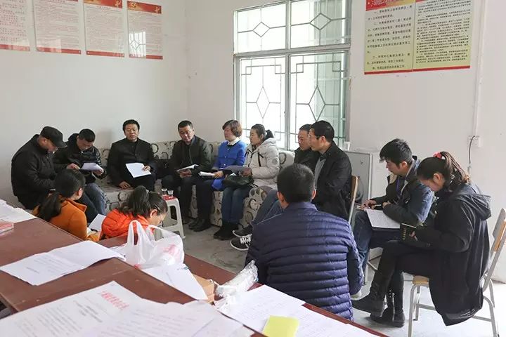 脱贫攻坚·春季攻势在统一村