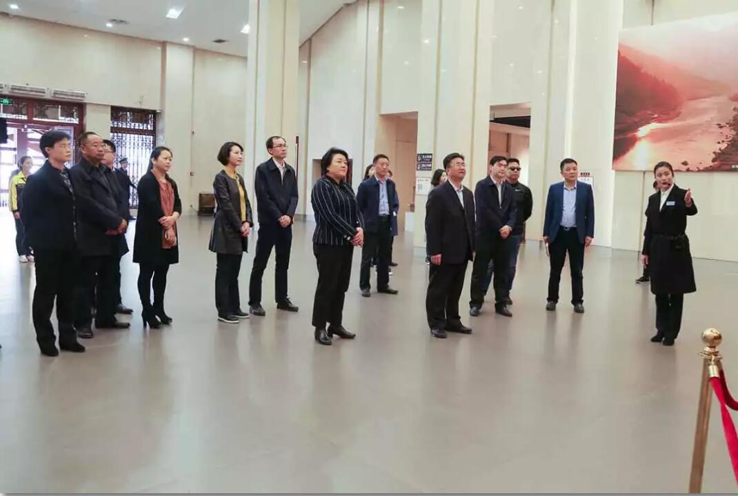 贵州省副省长魏国楠到我馆参观