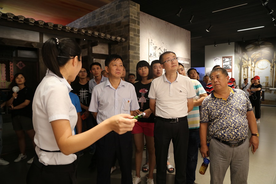 省航务管理局到土城开展主题教育活动