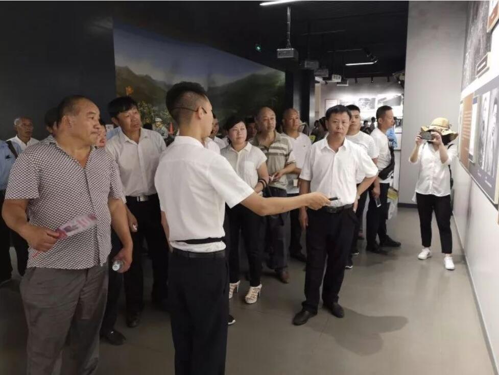 让红色精神助推脱贫攻坚