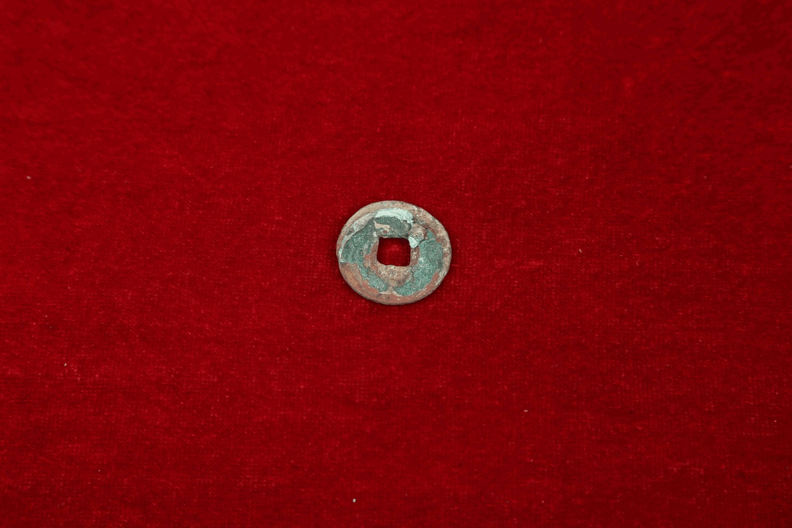 SDCS201709769—货泉铜钱，直径2.2厘米，厚0.2厘米，重2.12克。.JPG