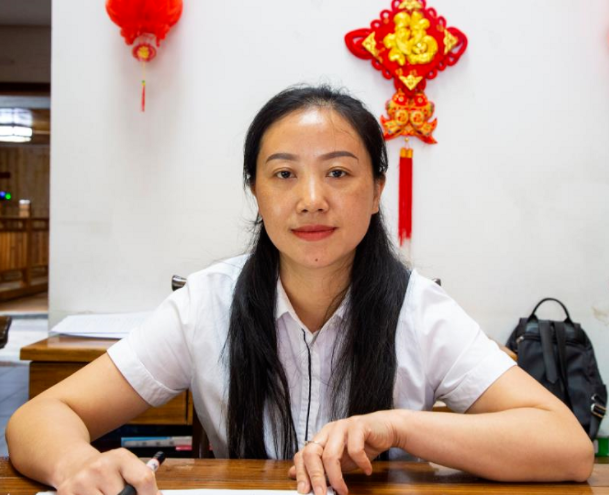 本馆之星｜潘燕：愿我们馆越来越好，让我们相守到老