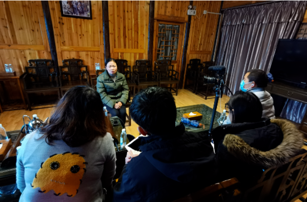 人民日报“奋斗百年路 启航新征程”主题采访组 到四渡赤水纪念馆采访